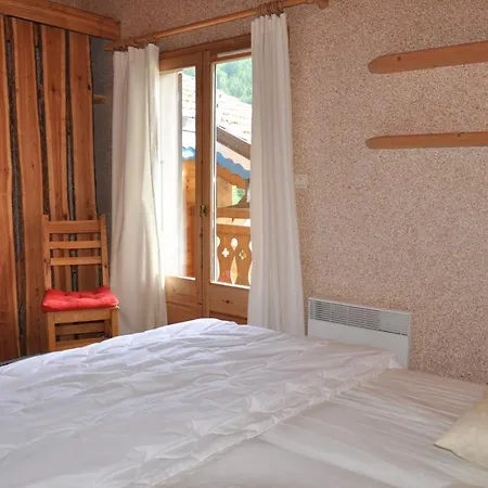 Chalet Fleur De Lys - Chamroc Immobilier *